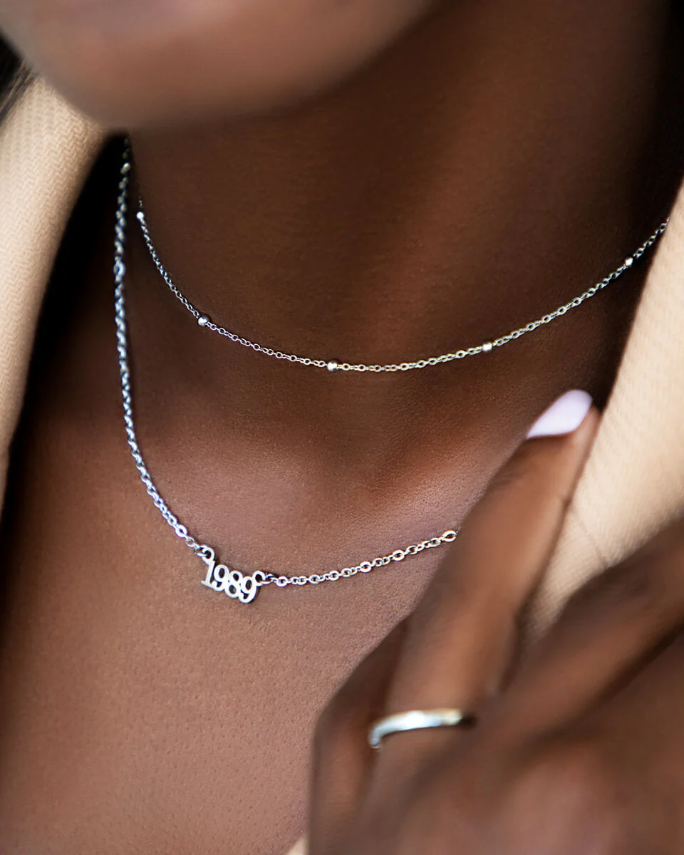 Editorial Date Necklace (Silver) - Image 3