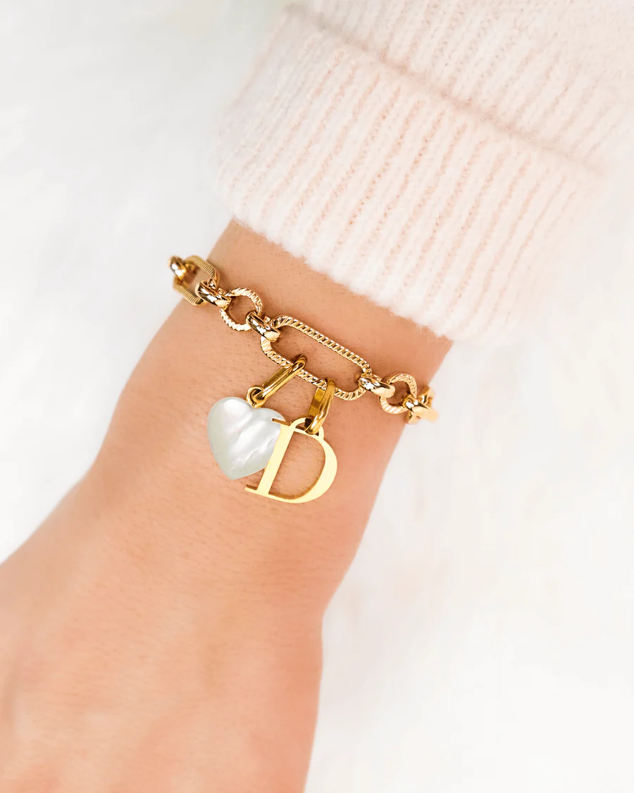 Figaro Chain Bracelet (Gold) - Image 4