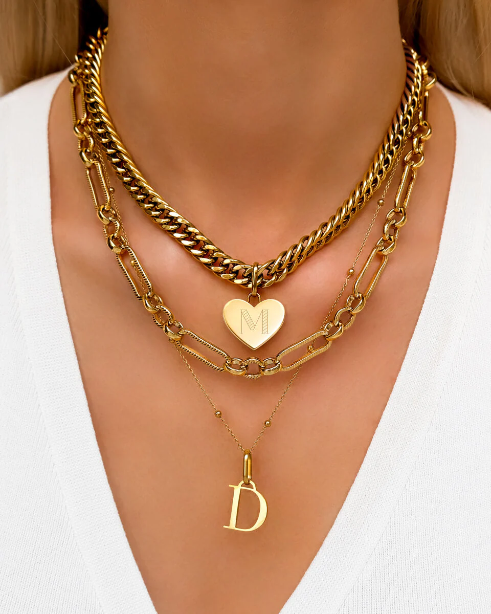 Heart Curb Chain Necklace (Gold) - Image 10